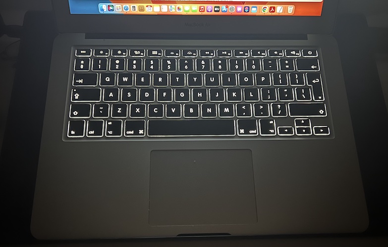 подсветка клавиатуры на MacBook Air