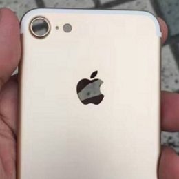 iphone 7 protruding rear camera leak