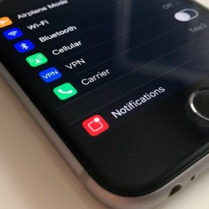 ios 11 smart invert colors feature