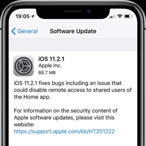 iOS 11.2.1 Software Update screen.