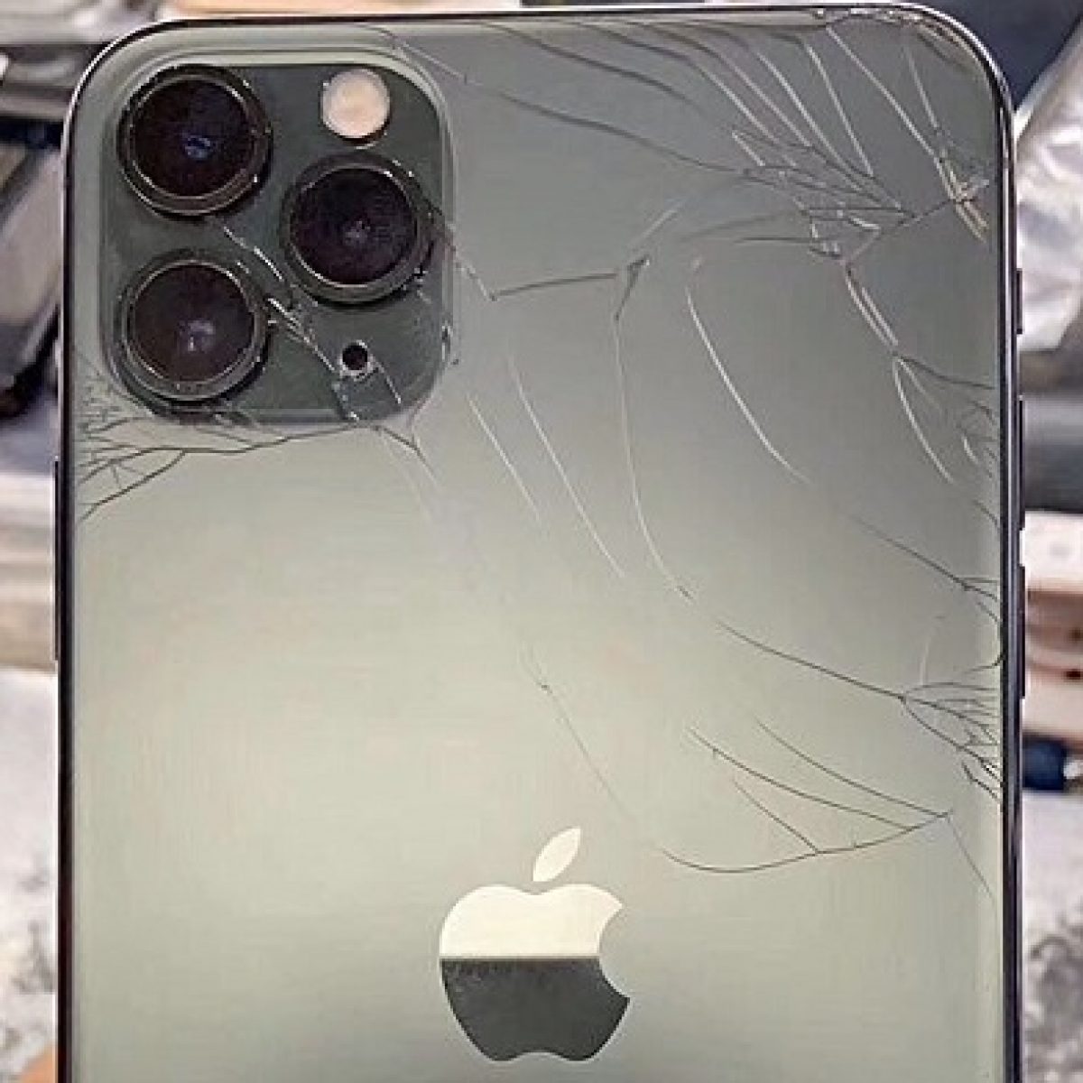 How Much Doeshow Much Does The Screen Replacement Of An Iphone 11 Iphone 11 Pro And 11 Pro Max Cost